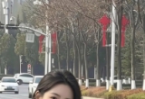 怎么样让自己保持快乐的心情# 都市街拍，时尚穿搭，优雅气质，街拍女神
