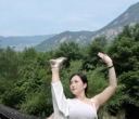 有谁知道她练的是什么功夫？评论区说一下。谢谢！