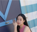 夏天想穿出松弛女人味？一件妥帖剪裁包臀裙就够了
