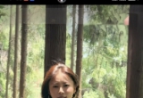 卫城小徐：#日常穿搭#克莱因蓝修身T恤勾勒利落线条，浅灰休闲裤柔和松弛，紧与松碰撞出恰到好处的清爽少年感，简约却自带抓人目光的高级