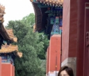 属于北京的美 红墙黄瓦，自带历史的美感，怎么看都看不腻～ #日常分享 #国子监 #多走走多看看 #夏季穿搭 关注