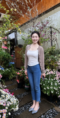 开衫配牛仔裤，显身材显年轻显气质