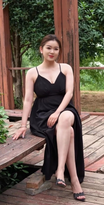 气质穿搭怎么穿才恰到好处?#微笑、自信、优雅、得体，不是有多美，而是有韵味，美有千千万，气质各不同，给人于愉悦的心情。