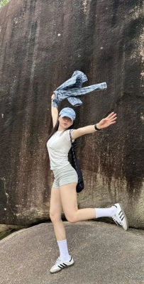 徒步爬山拍照，8个动作，松弛自然，出片好看自由感满满