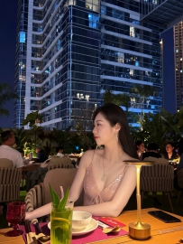 这个美女，怎么样，减肥的标准呀