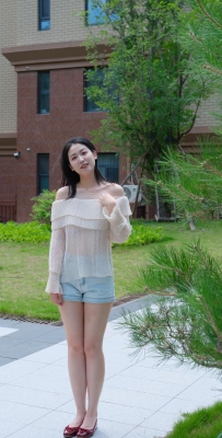 我明媚也自由#浅交一下我的夏季穿搭作业