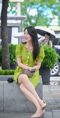 高贵典雅的美女